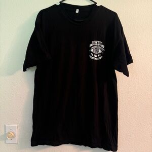 Men’s Dixxon shirt size large. GUC